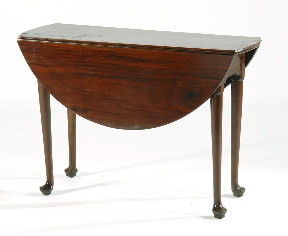 Appraisal: ANTIQUE AMERICAN QUEEN ANNE DROP-LEAF TABLE Mid- th CenturyIn Cuban