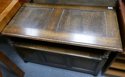 Appraisal: 's Oak paneled Monks bench