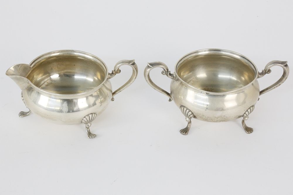 Appraisal: Sterling Silver Creamer and Sugar Sterling Silver Creamer and Sugar