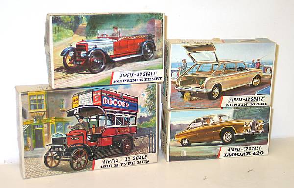 Appraisal: Sanders amp Airfix model kits Lot includes Sanders Airfix and