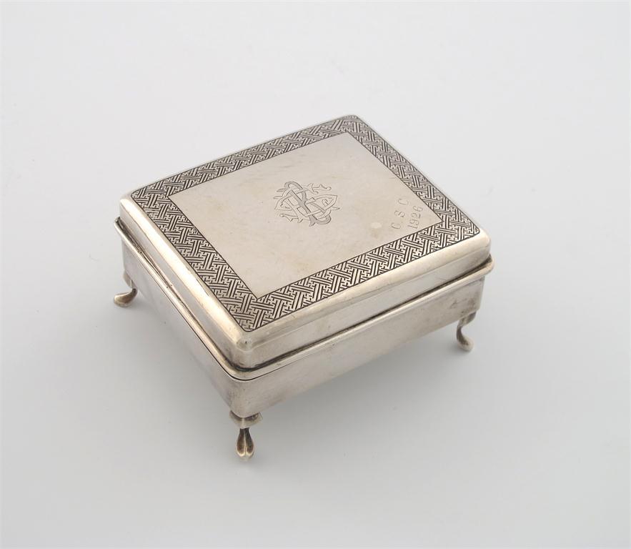 Appraisal: A Chinese silver trinket box