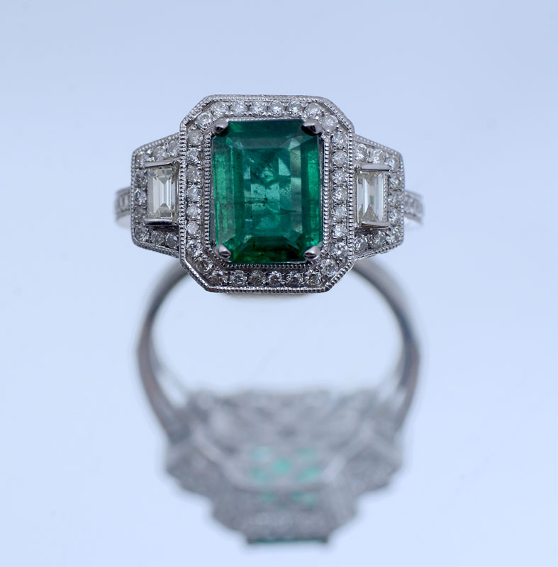 Appraisal: CLASSIC K CT DIAMOND AND EMERALD RING CT rectangular step