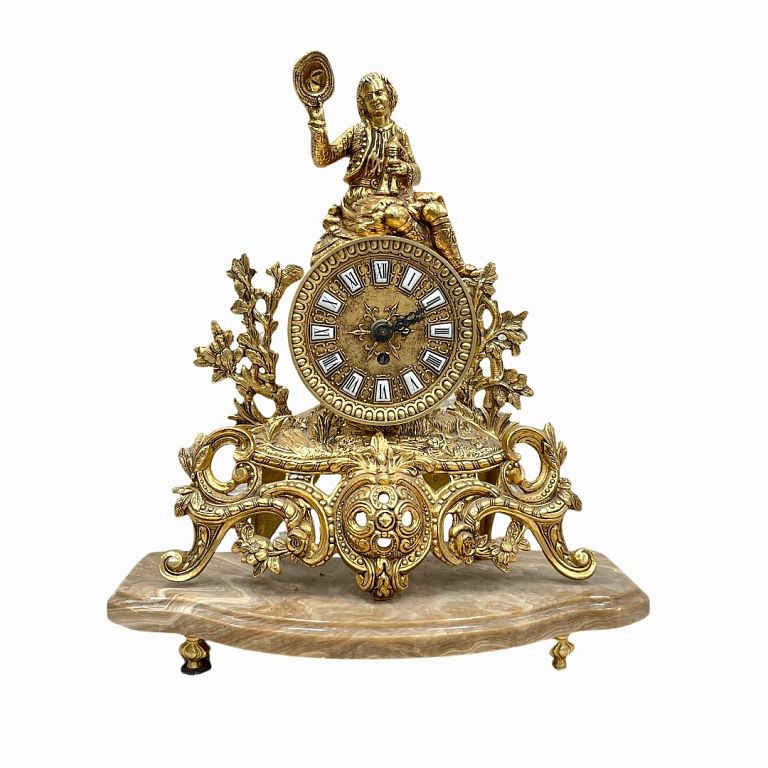 Appraisal: Vintage French Style Polished Brass Table Clock Vintage French Style