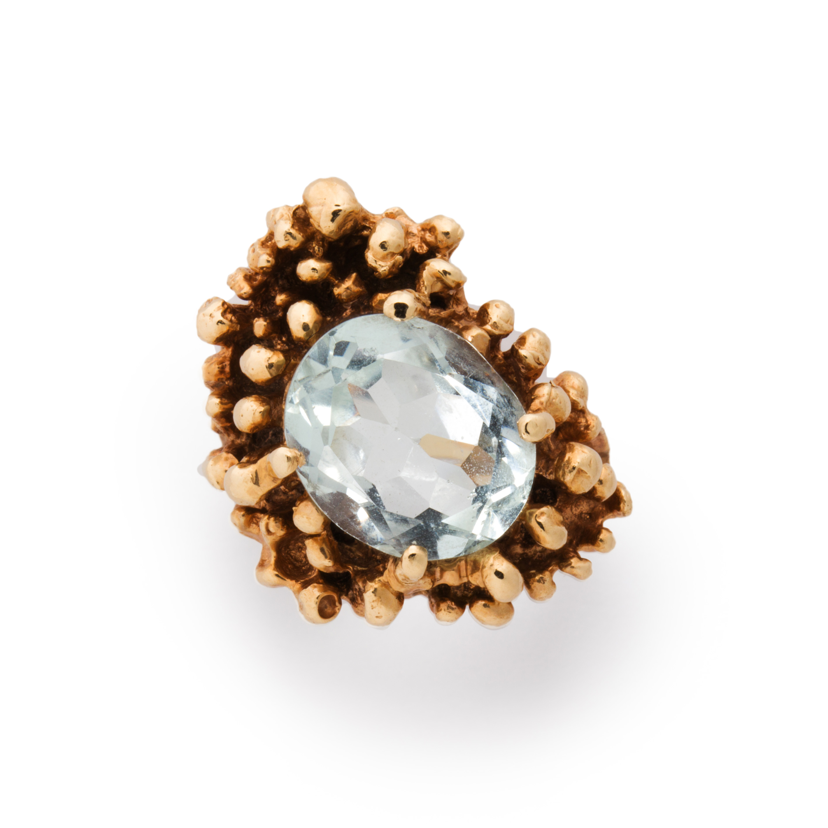 Appraisal: AN AQUAMARINE AND FOURTEEN KARAT GOLD RING An aquamarine and