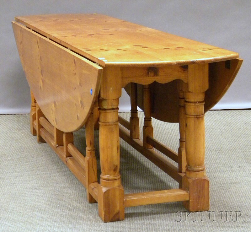 Appraisal: William Mary-style Pine and Pine Veneer Drop-leaf Gate-leg Dining Table