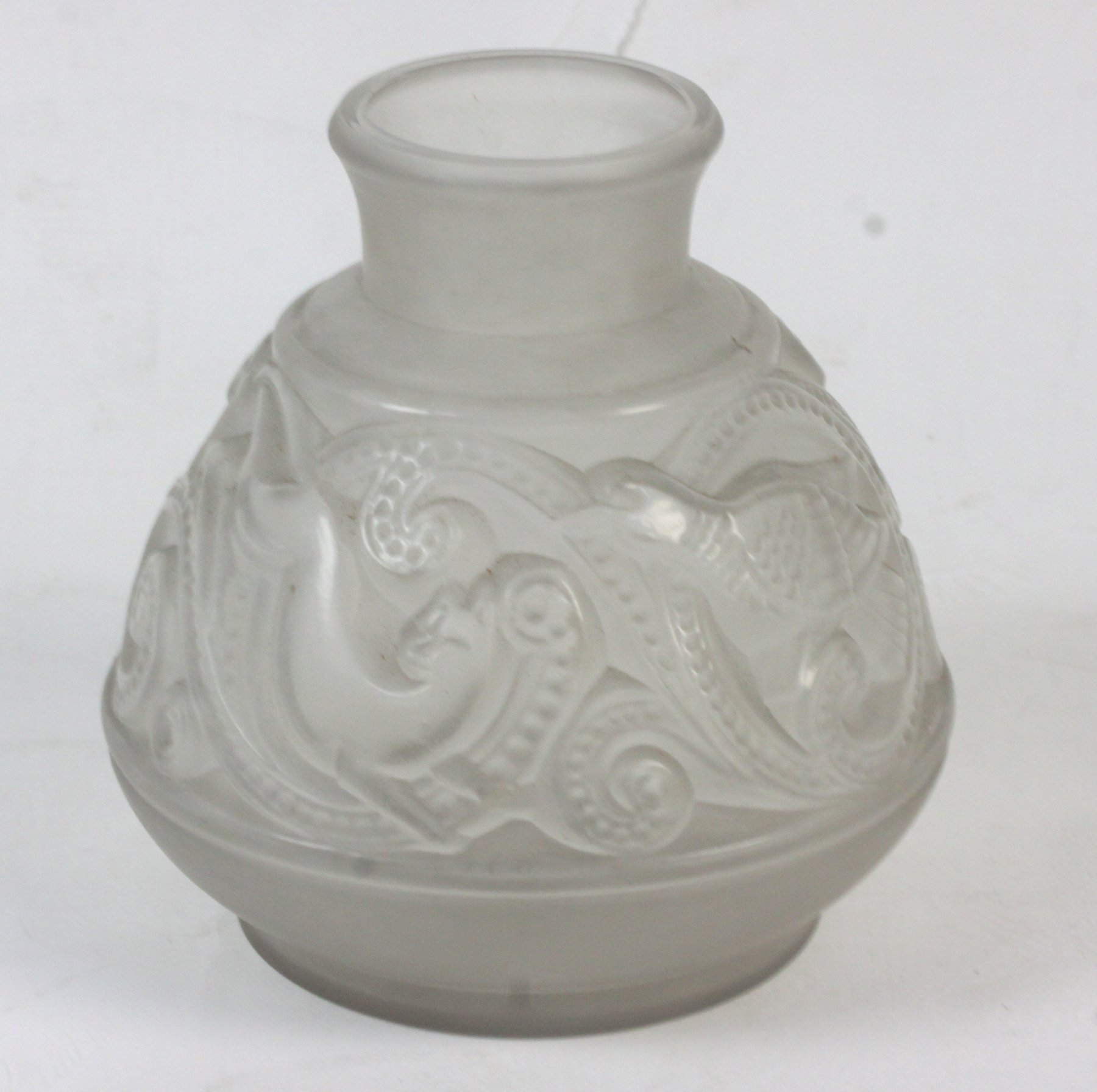 Appraisal: A s glass vase the sides with stylised birds and