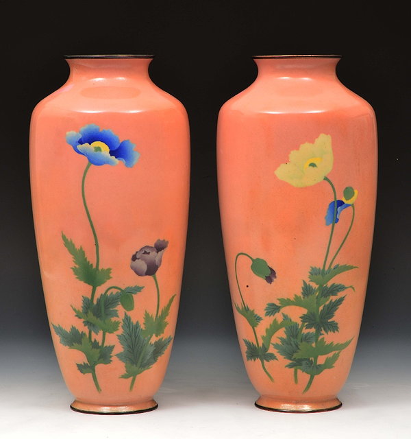 Appraisal: A pair of Japanese cloisonne vasesMeiji periodattributed to Ando workshop