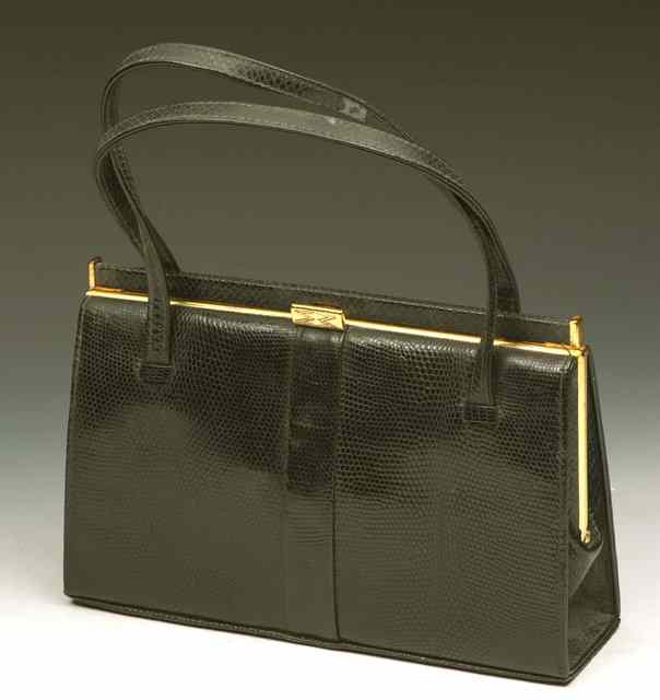 Appraisal: A VINTAGE 'MAPPIN WEBB LTD' LIZARD SKIN LEATHER HAND BAG