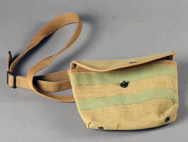 Appraisal: US Trench Shotgun Shell Pouch with strap