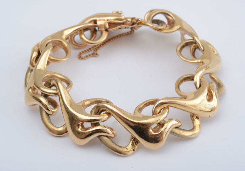 Appraisal: VINTAGE K YELLOW GOLD FANCY LINK BRACELET Polished abstract links