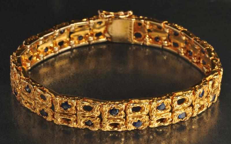 Appraisal: K Y Gold Sapphire Bracelet Description Sapphires ctw Weight dwt