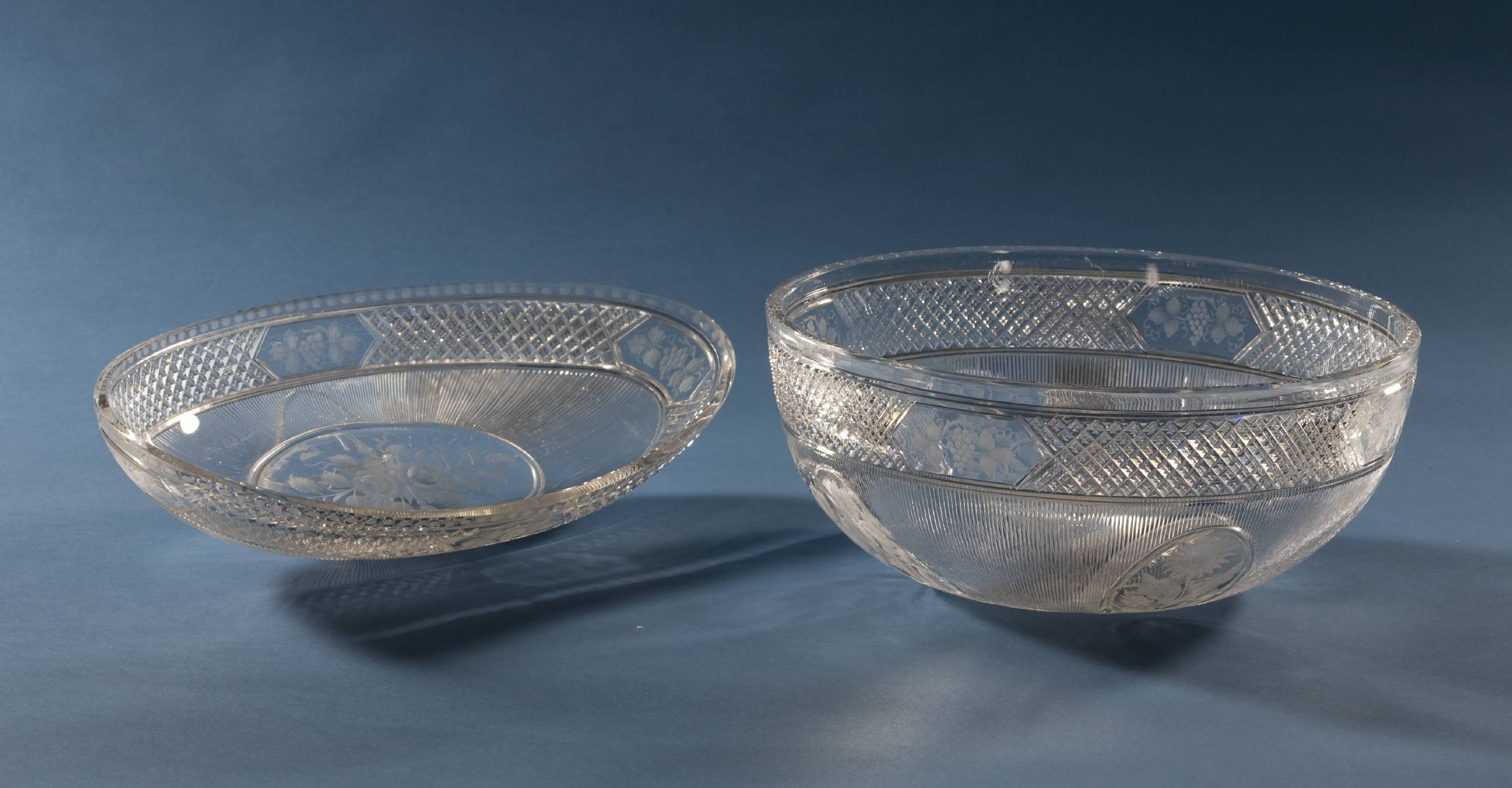 Appraisal: quot SINCLAIR quot ETCHED AND CUT GLASS CIRCULAR FRUIT BOWL