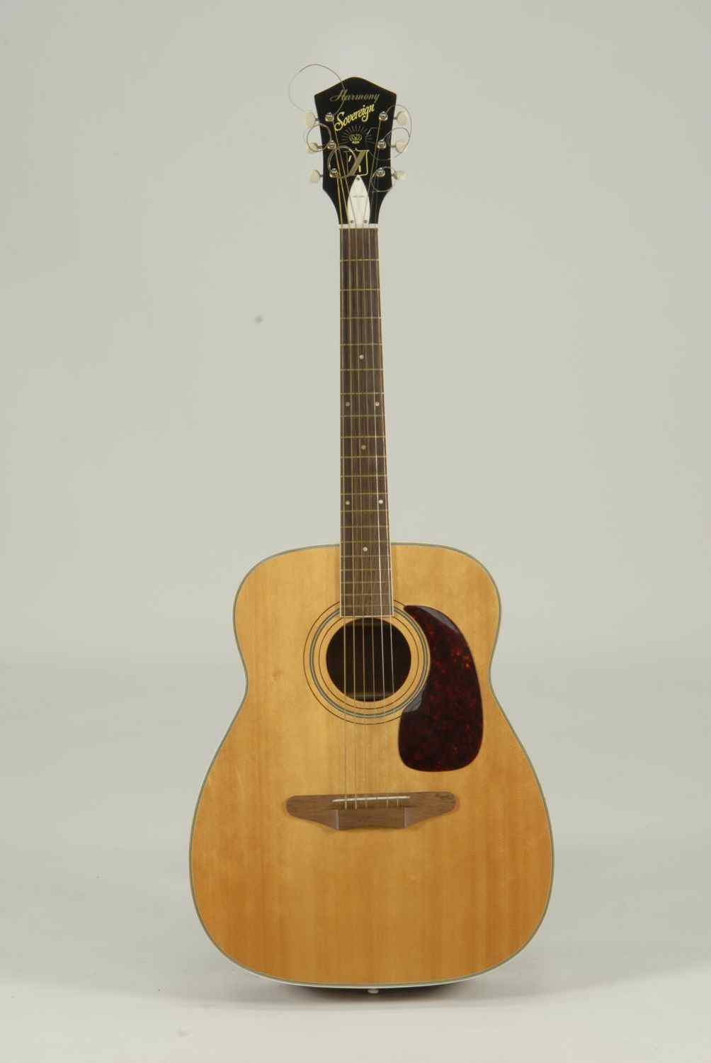 Appraisal: HARMONY SOVEREIGN FLAT-TOP ACOUSTIC GUITARWith hard-shell case