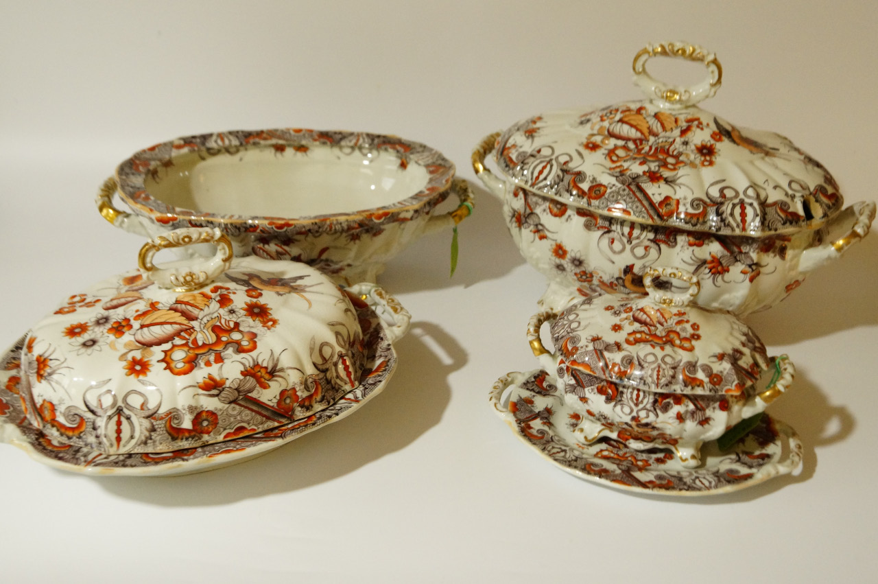 Appraisal: A late thC Mason's Ironstone part dinner service comprising a