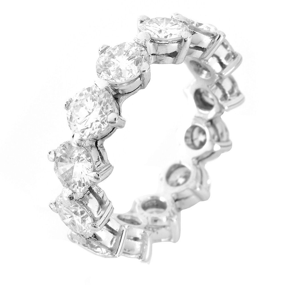 Appraisal: s ct TW Diamond and Platinum Ring Circa s Carat