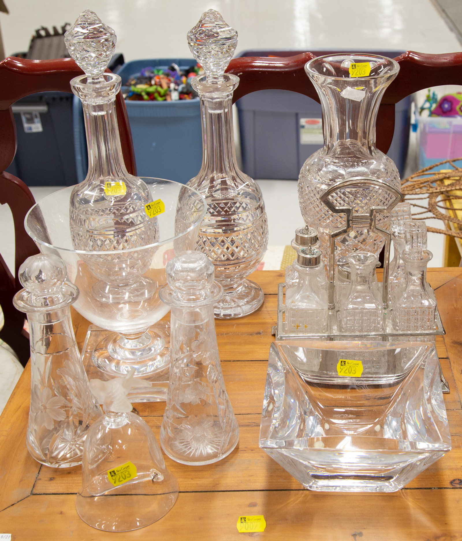 Appraisal: SELECTION OF HIGH QUALITY GLASSWARE Including a pair of cut