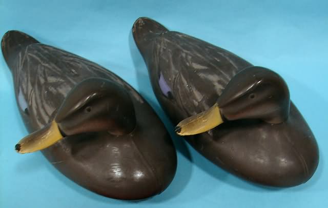 Appraisal: Pair of plastic Magestic Black Duck decoys from Victor Woodstream