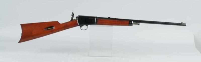 Appraisal: Winchester Model Rifle Description cal Semi automatic Pump located in