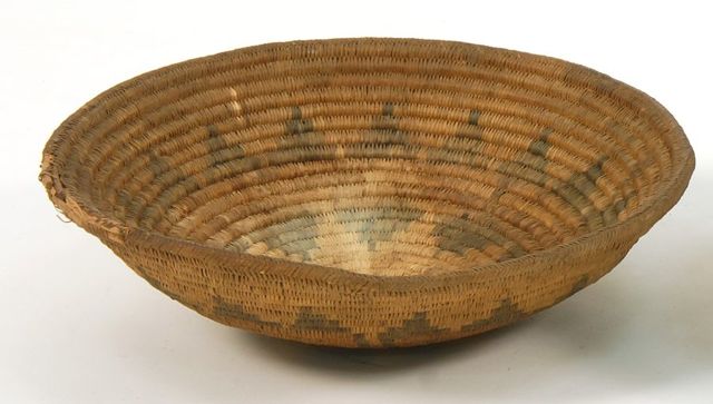 Appraisal: AMERICAN INDIAN COIL BASKET With tricolor geometric design Diameter