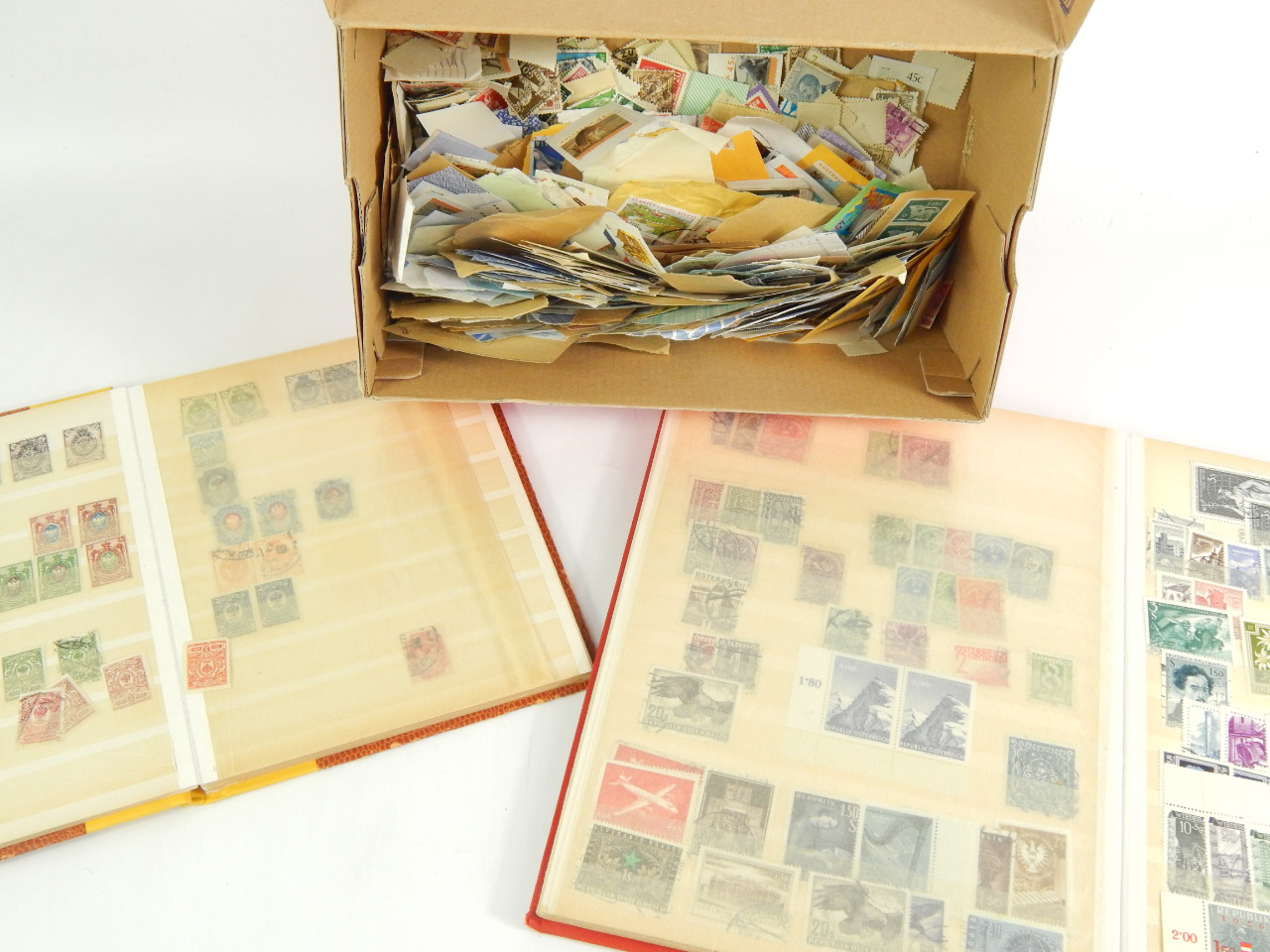 Appraisal: A mixed accumulation of World stamps and general stock books