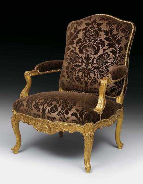 Appraisal: SET OF LARGE FAUTEUILS A LA REINE R gence from