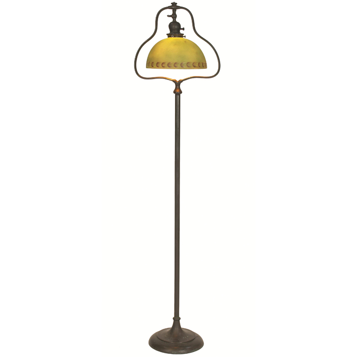 Appraisal: Handel floor lamp Consolidated chipped ice shade in green with