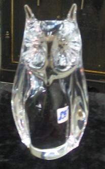 Appraisal: DAUM FRENCH CRYSTAL FIGURE OF AN OWL Height in Signed