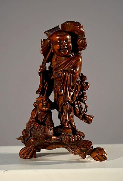 Appraisal: th C Chinese Wood Figure Fine th C Chinese carved