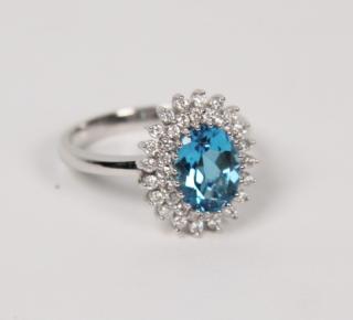 Appraisal: K DIAMOND AND BLUE TOPAZ RING K WHITE GOLD DIAMOND