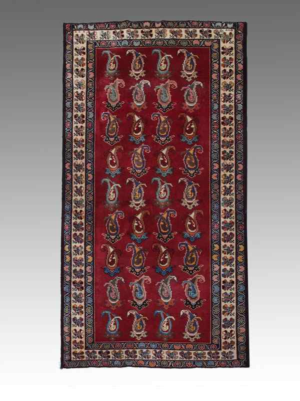 Appraisal: PERSIAN BAHKTIARI HAND KNOTTED WOOL RUG ' '' x '