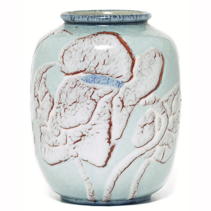 Appraisal: Nice Rookwood vase Butterfat glaze with a leaf design executed