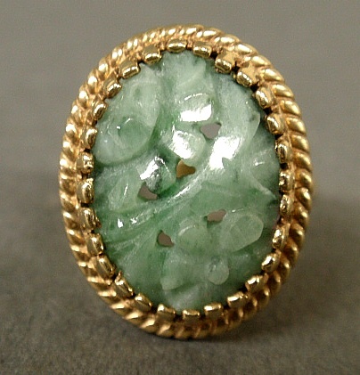 Appraisal: - Ladies k gold and carved Imperial jade ring size