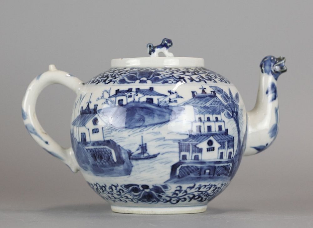 Appraisal: Chinese porcelain teapot possibly th c blue and white porcelain