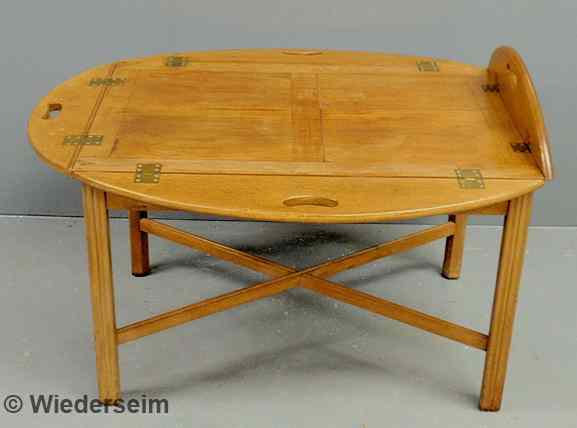 Appraisal: Chippendale style butler's tray top table with molded legs h