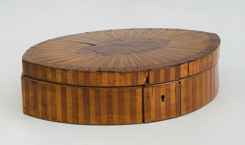 Appraisal: GEORGE III INLAID MAHOGANY BOX The hinged lid with central