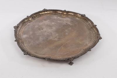 Appraisal: A large silver salver James Deakin Sons Sheffield of lobed