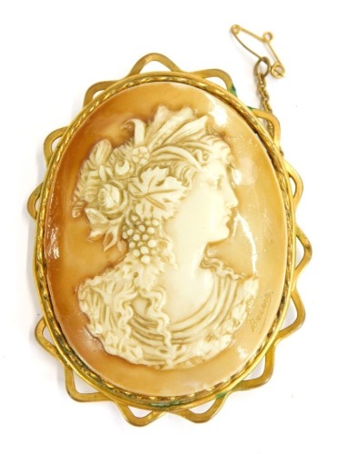 Appraisal: A thC shell cameo brooch the painted imitation cameo depicting