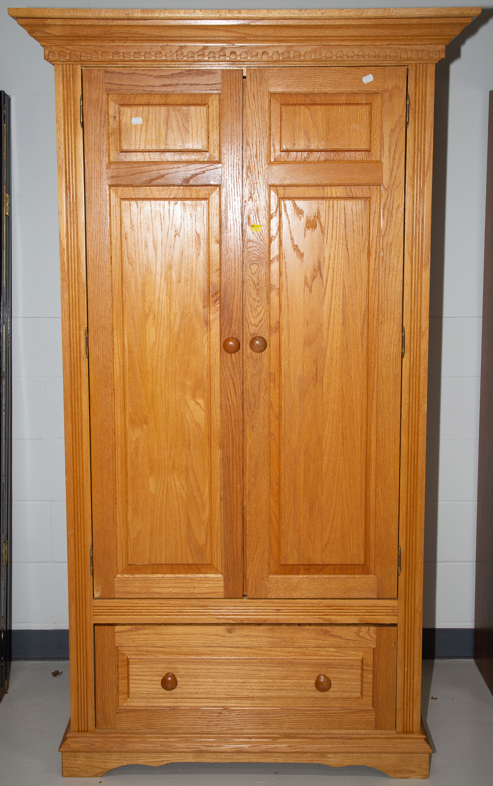 Appraisal: LATE VICTORIAN STYLE OAK WARDROBE Modern in H in W