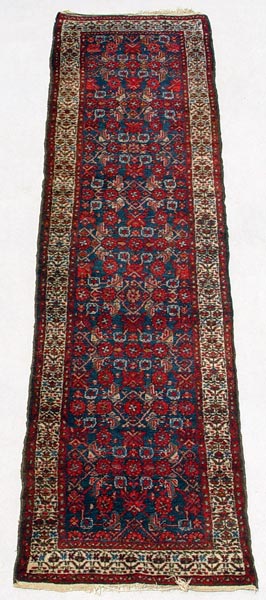 Appraisal: HAND WOVEN ORIENTAL CARPET RUNNER Approx ' x '