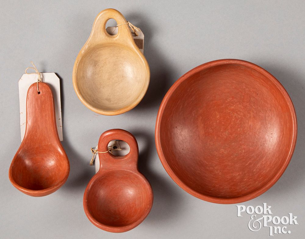 Appraisal: Four pieces of Hopi Indian pottery Four pieces of Hopi