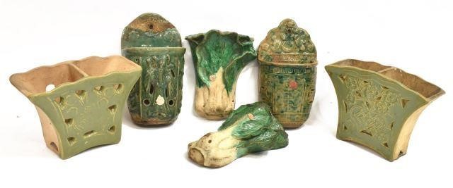 Appraisal: lot of Chinese ceramic wall pockets of varied size and