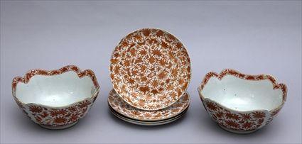 Appraisal: PAIR OF CHINESE PORCELAIN ANGULAR FRUIT BOWLS AND FOUR PLATES