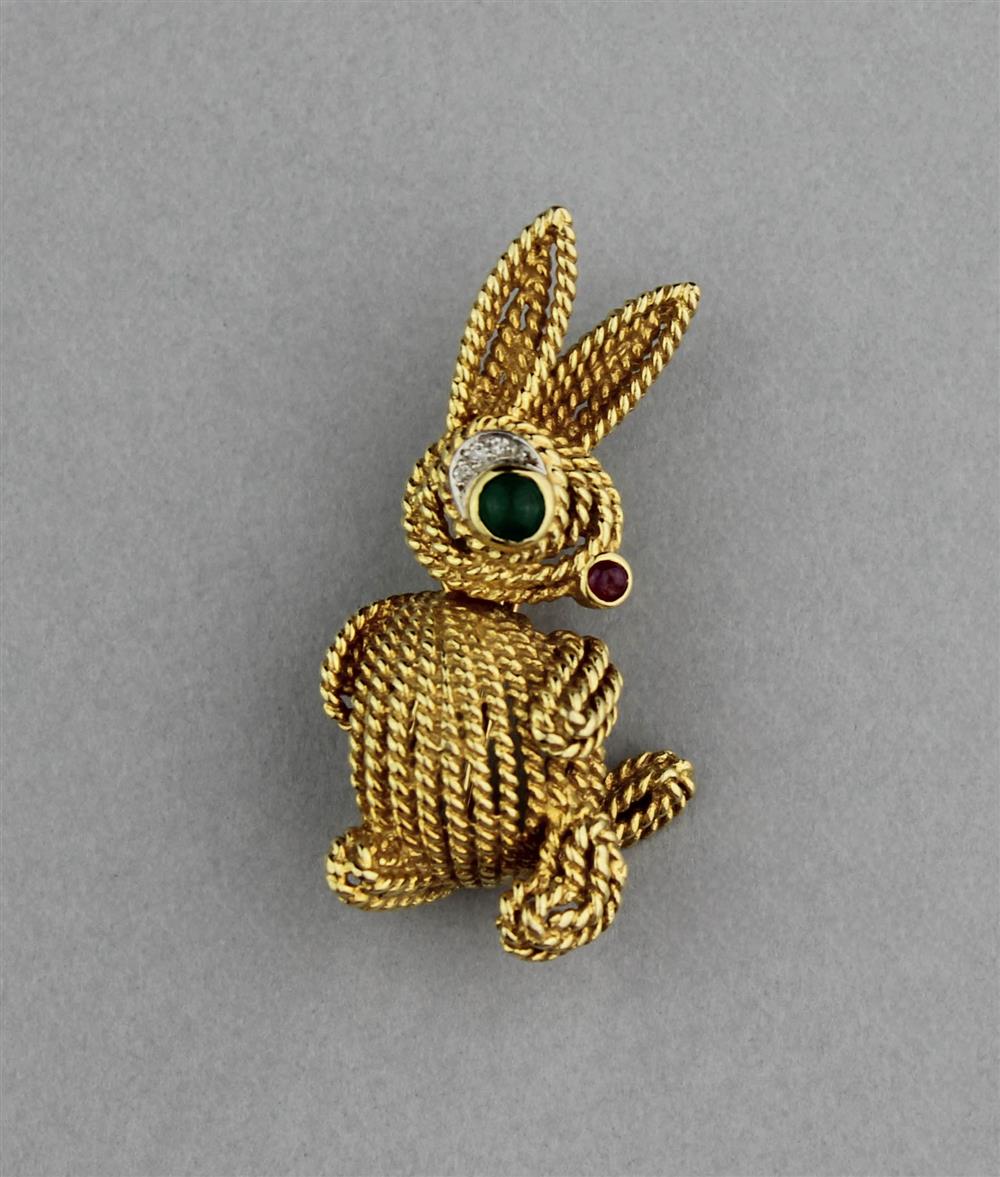 Appraisal: VAN CLEEF ARPELS K YELLOW GOLD RABBIT FUR CLIP rabbit