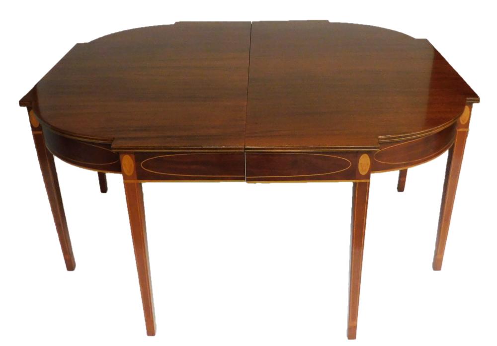 Appraisal: FEDERAL STYLE DINING BANQUET TABLE WITH CONTRASTING INLAY INCURVED ENDS