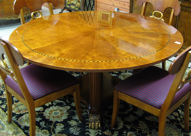 Appraisal: ROUND NEOCLASSICAL STYLE DINING TABLE WITH ONE LEAF Henredon Furniture