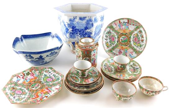 Appraisal: ASIAN Eighteen pieces of Asian ceramics including sixteen pieces of