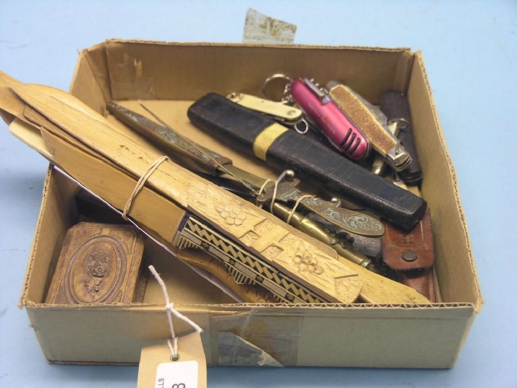 Appraisal: Various wood and metal paperknives collection of penknives and two