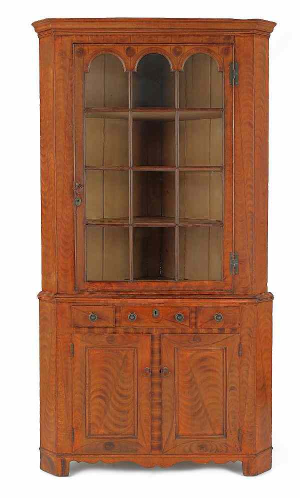 Appraisal: Pennsylvania painted poplar two-part corner cupboard early th c probably