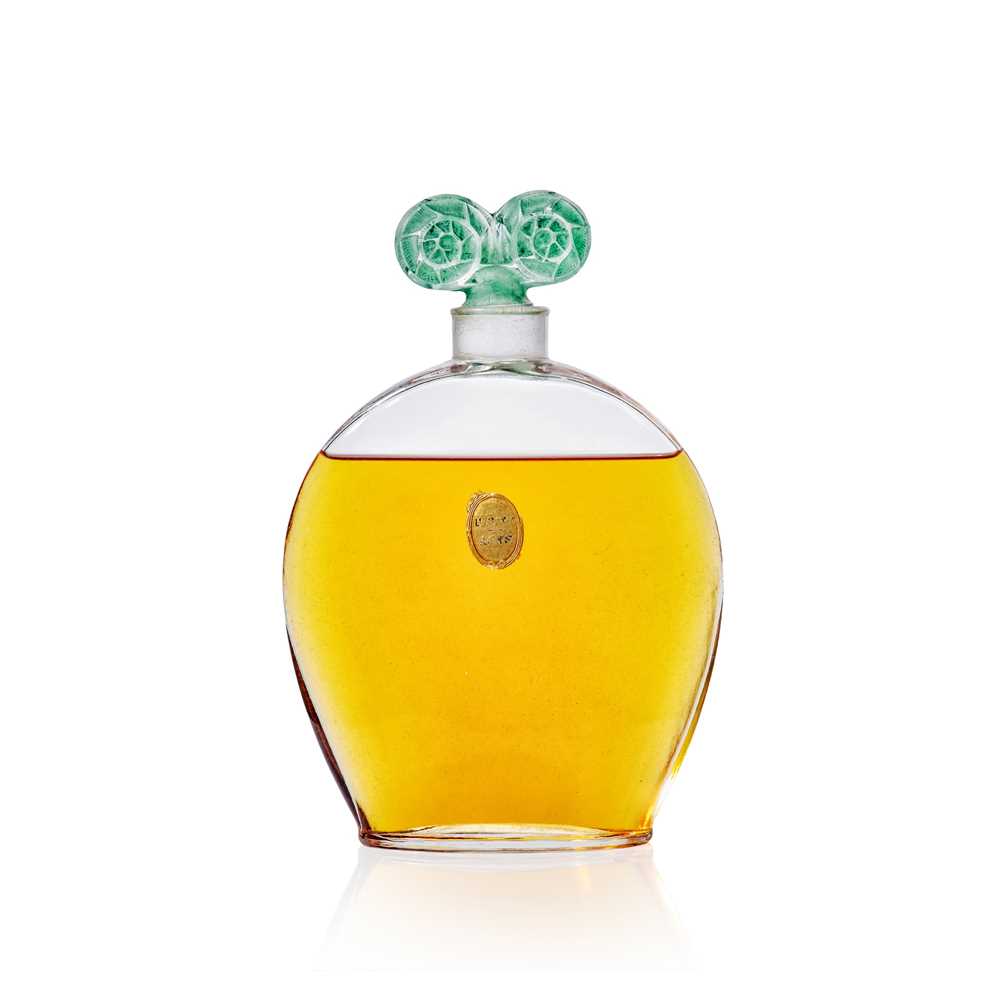 Appraisal: REN LALIQUE FRENCH - LE CHYPRE SCENT BOTTLE ARYS designed