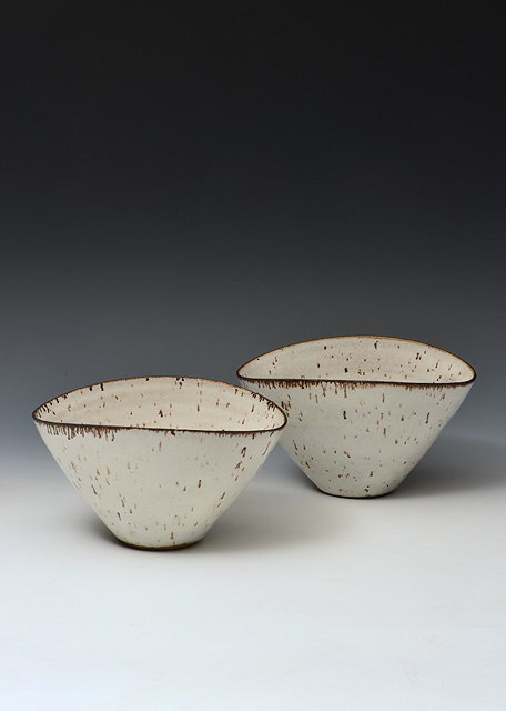 Appraisal: Lucie Rie Austrian - Pair of bowlsof squeezed form with